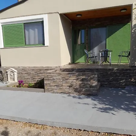 Cosmitsa House