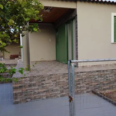 度假居 Cosmitsa House