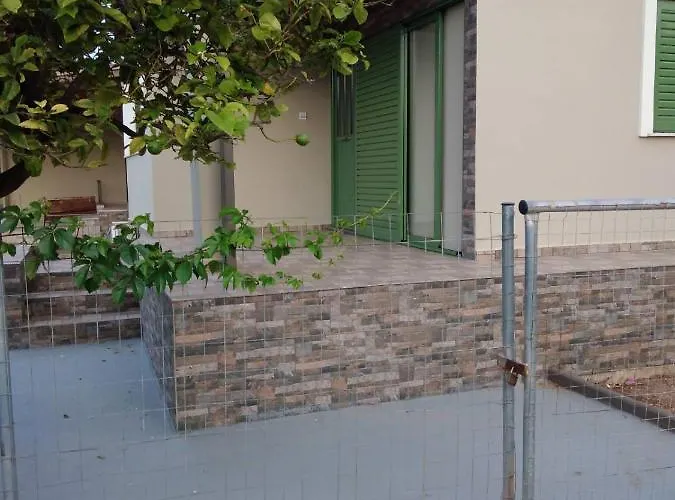 Nyaraló Cosmitsa House Vingláfia